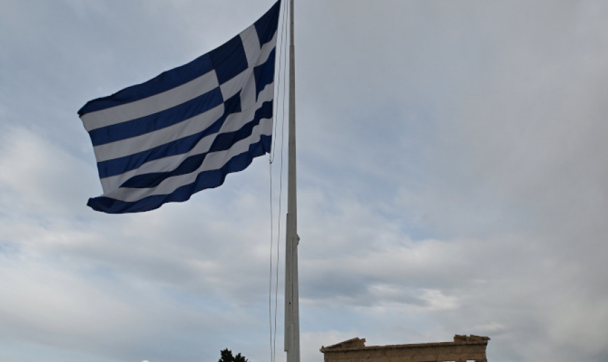 Το ΔΝΤ “βλέπει” χαμηλά πλεονάσματα και υψηλό Χρέος ως το 2026 