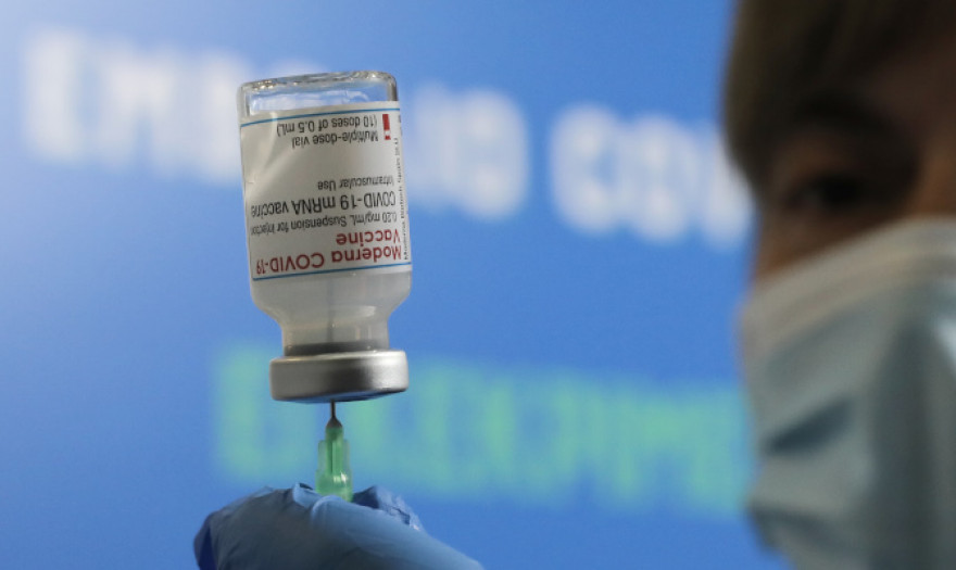 Ανοίγει η πλατφόρμα των ραντεβού για εμβολιασμό της ηλικιακής ομάδας 45-49 ετών