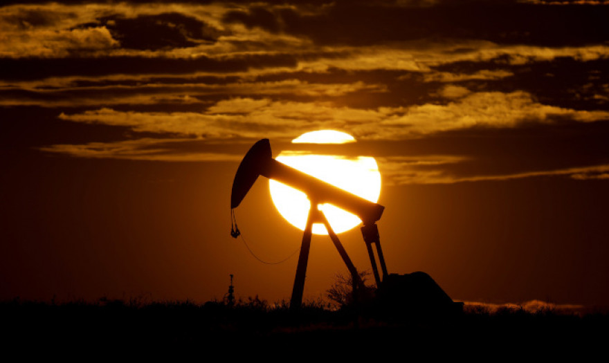 Το εμπάργκο του ρωσικού πετρελαίου στη «ζυγαριά»