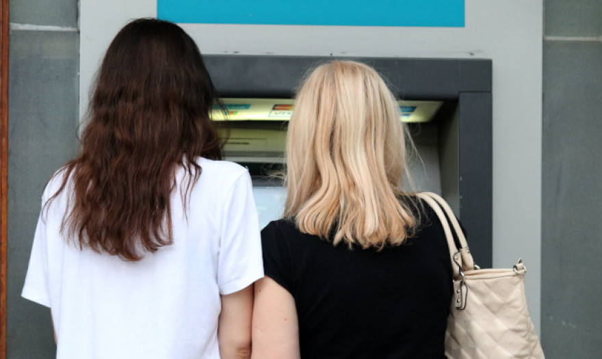 Αποζημίωση ειδικού σκοπού: Καταβάλλονται σήμερα 2,8 εκατ. ευρώ