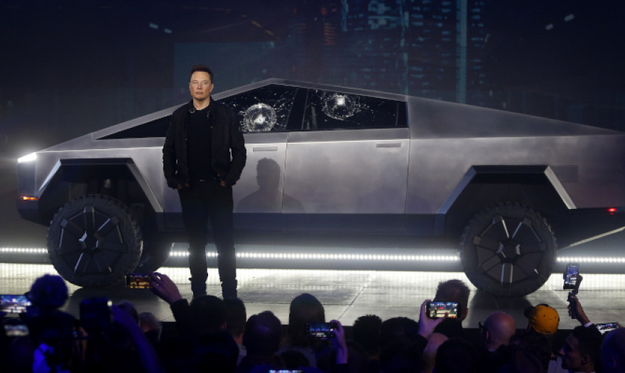 Μασκ: Τα νέα εργοστάσια της Tesla χάνουν δισεκατομμύρια δολάρια