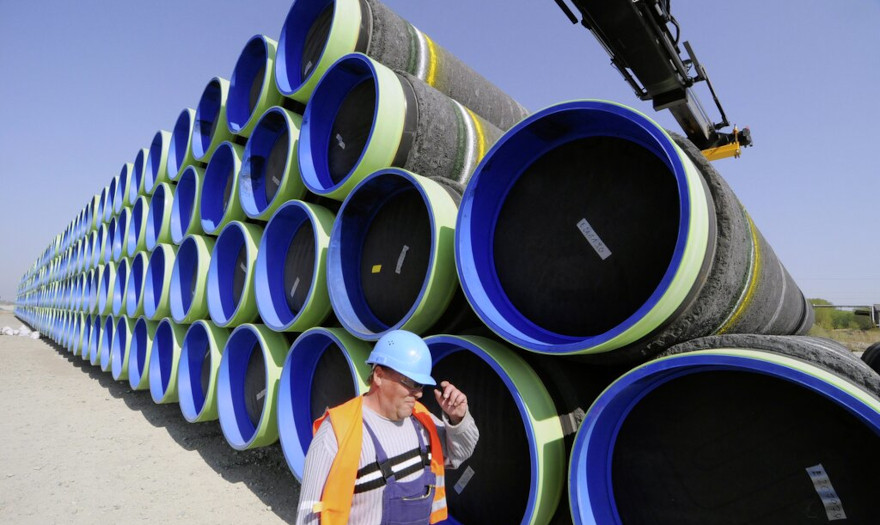 Γερμανία: Η κυβέρνηση αναστέλλει τη διαδικασία αδειοδότησης του Nord Stream 2