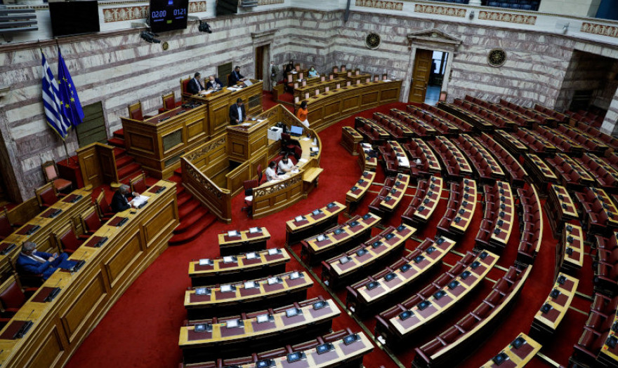 Στη Βουλή αύριο το προσχέδιο του προϋπολογισμού - Όλες οι παρεμβάσεις συνολικού ύψους 3,5 δισ. ευρώ