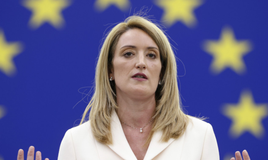 Η Ρομπέρτα Μετσόλα εξελέγη νέα πρόεδρος του Ευρωπαϊκού Κοινοβουλίου με 458 ψήφους