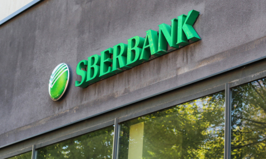 H ρωσική Sberbank δηλώνει ότι ο αποκλεισμός της από το σύστημα SWIFT δεν θα την επηρεάσει