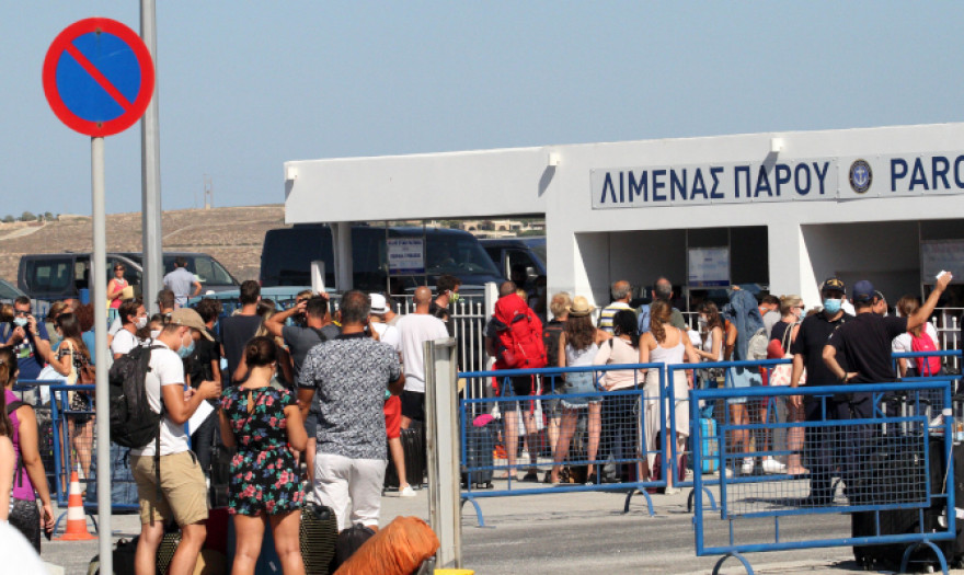 Δυναμική εκκίνηση για την Πάρο τη νέα τουριστική χρονιά	
