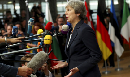 Brexit: Δεν αποκλείεται επέκταση της μεταβατικής περιόδου