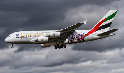 Η Emirates επέστρεψε περίπου 1,4 δισ. στους πελάτες της