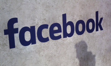 Λογοκρισία του Facebook σε βραβευμένο ελληνικό βιβλίο
