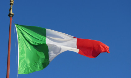 H Moody's υποβάθμισε την Ιταλία
