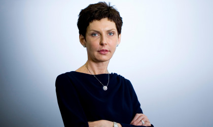 Μπροστά σε αυτή τη CEO ο Τιμ Κουκ είναι... φτωχός