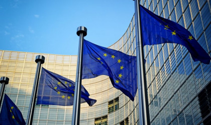 Η Κομισιόν απευθύνει την τρίτη κατά σειρά πρόσκληση προς τις ευρωπαϊκές εταιρείες για ζήτηση φυσικού αερίου.