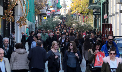 Τα κλειδιά και οι παγίδες για την ανάπτυξη 3% το 2024: Επενδύσεις,τουρισμός και ενέργεια, πληθωρισμός