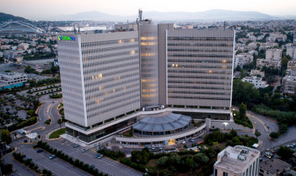 Η Cosmote φέρνει την κάρτα eSIM στην Ελλάδα