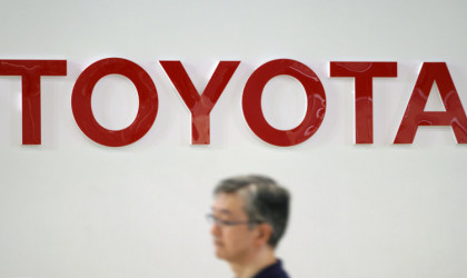 Η Toyota επανεξετάζει την παραγωγή αυτοκινήτων στο Ηνωμένο Βασίλειο	