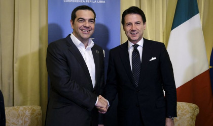 Συνεργασία σε ενεργειακά και επενδύσεις, συμφώνησαν Τσίπρας και Κόντε