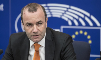 Εύσημα Βέμπερ για τη συμφωνία Ελλάδος- Αιγύπτου