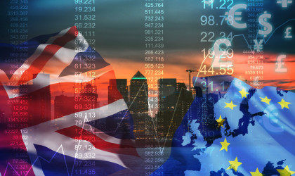Το Brexit κοστίζει 800 εκατ. λίρες την εβδομάδα
