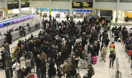 Κλειστό ξανά το Γκάτγουικ - Θυμός από επιβάτες