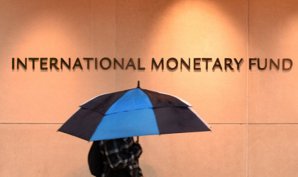 Το ΔΝΤ βλέπει «τρύπα» 1,8 δισ το 2020! 