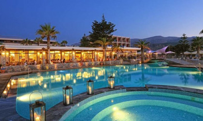 Άλμα στις τιμές των ξενοδοχειακών ακινήτων