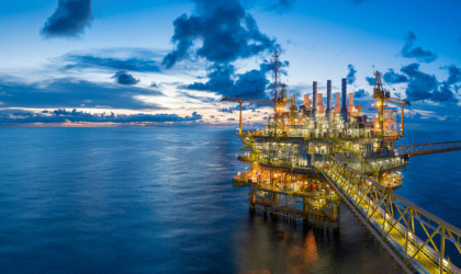 Πετρέλαιο: Ο ΟΠΕΚ μειώνει την παραγωγή, η τιμή εκτοξεύεται