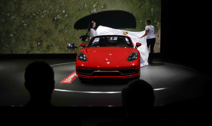 Στα 6 δισ. ευρώ θα φτάσουν τα κέρδη της Porsche το 2025