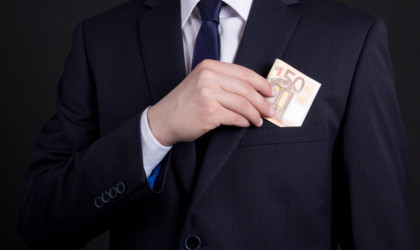 Στο κυνήγι της μεγάλης φοροδιαφυγής