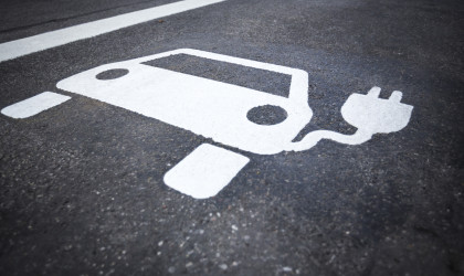 Το 2025 η ΕΕ θα πάρει το προβάδισμα στην αγορά των ηλεκτρικών αυτοκινήτων