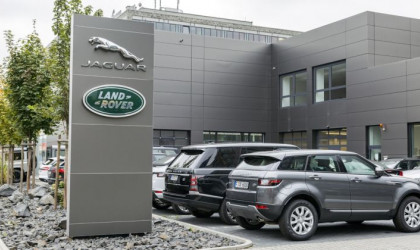 Jaguar Land Rover: «Όχι» σε Brexit χωρίς συμφωνία