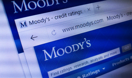 Moody’s: Θετική για το αξιόχρεο της Ελλάδας η συμφωνία για το Tαμείο Aνάκαμψης