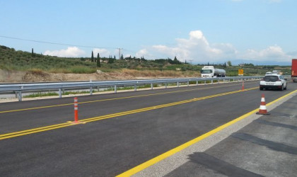 Προεκλογικό πανηγύρι στον άξονα Πάτρα - Πύργος