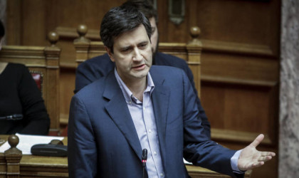 Απάντηση Χουλιαράκη σε Στουρνάρα