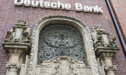 Απογοητευτικά αποτελέσματα από την Deutsche Bank
