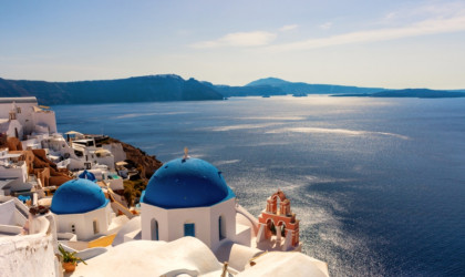 Διακοπές στην Ελλάδα για Μπόνο, Μακόναχι και άλλους σταρ