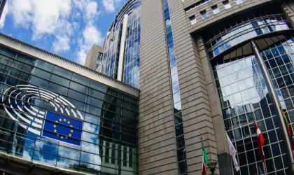 Η ΕΕ στη μάχη κατά του οικονομικού εγκλήματος
