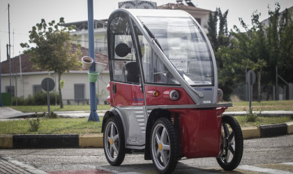 Τα Τρίκαλα φέρνουν ηλεκτρικά οχήματα για τους κατοίκους