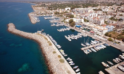 Wind: Φέρνει τις οπτικές ίνες μέχρι το σκάφος
