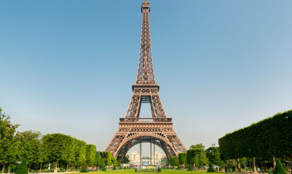 Οι Γάλλοι κάνουν λιγότερα ταξίδια για την προστασία του κλίματος