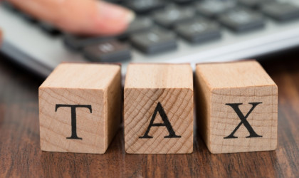 «Στοπ» στη μεταφορά κερδών σε φορολογικούς παραδείσους