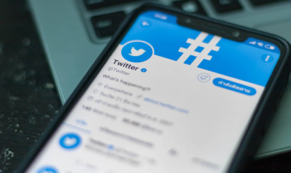Το Twitter ξεκινά τη δοκιμή των 2.500 λέξεων