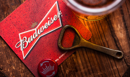 Τι θα κάνει η Budweiser με τις μπύρες που προορίζονταν για το Κατάρ