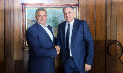 Θέλουν αλλαγές στον «Κλεισθένη» Θεοδωρικάκος - Πατούλης