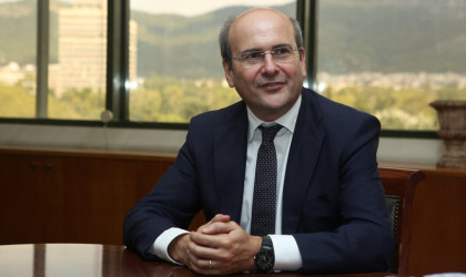 Κ. Χατζηδάκης: Δεν πρέπει να καταρρεύσει η ΔΕΗ