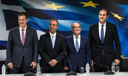 Φόροι και αξιολόγηση στο ραντεβού κυβέρνησης - θεσμών