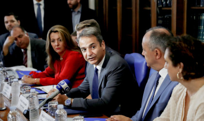 Συναντήσεις Μητσοτάκη ενόψει ΔΕΘ - Τι ζητούν οι παραγωγικοί φορείς
