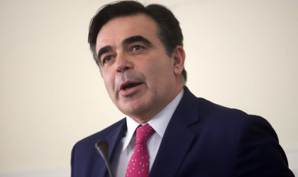 Σχοινάς: Τις επόμενες ημέρες το υπερόπλο της ΕΕ -Θα βοηθηθούν περισσότερο χώρες σαν την Ελλάδα