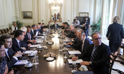 Συνεδριάζει το υπουργικό - Προτεραιότητα το προσφυγικό 