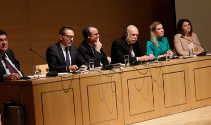 Τo Grexit, η «ανερμάτιστη» διαπραγμάτευση και ο «διάσημος» Βαρουφάκης