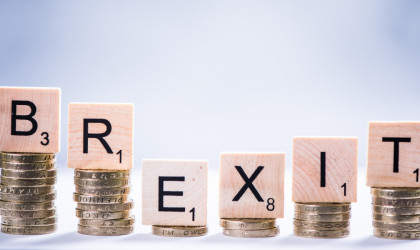 Ανάλυση Brexit: Ο Μπόρις επιτίθεται ενώ η στερλίνα αμύνεται